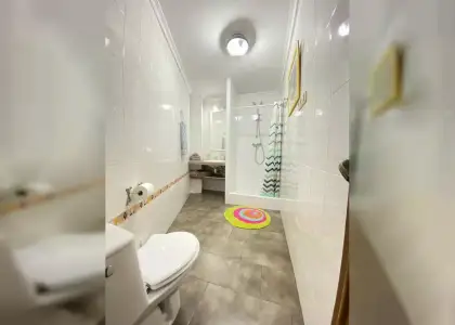 Habitación en piso compartido de 4 habitaciones en alquiler en Centro Histórico en Málaga